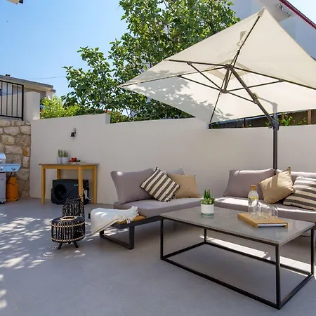 Frankola Mit Pool By Interhome Apartment Crikvenica